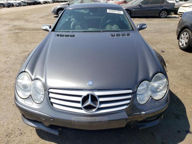 WDBSK74F85F103793 - 2005 MERCEDES-BENZ SL 55 AMG GRAY photo 5