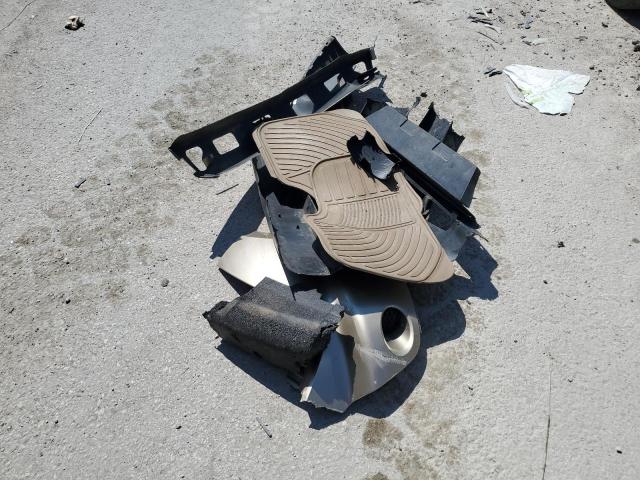 2S3DB217076116904 - 2007 SUZUKI XL7 TAN photo 13