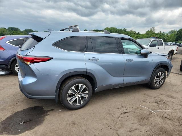 5TDGZRBH2NS225049 - 2022 TOYOTA HIGHLANDER XLE Синій фото 3