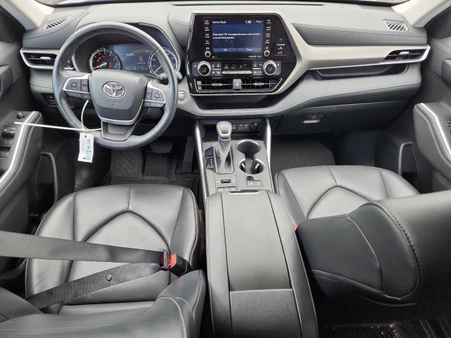 5TDGZRBH2NS225049 - 2022 TOYOTA HIGHLANDER XLE Синій фото 8