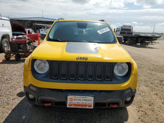 ZACCJBCT1GPC97554 - 2016 JEEP RENEGADE TRAILHAWK YELLOW photo 5