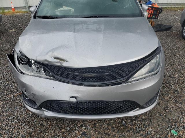 2C4RC1EG5JR193585 - 2018 CHRYSLER PACIFICA TOURING L PLUS SILVER photo 12