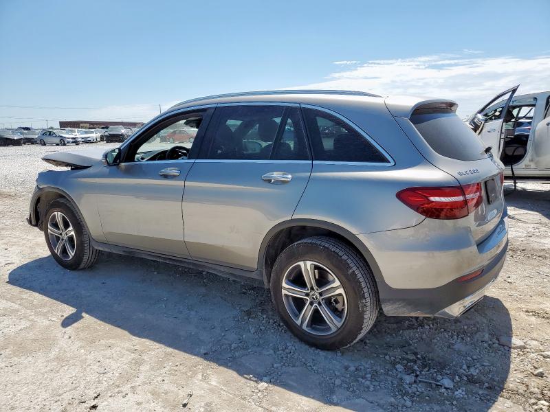 WDC0G4KB9KV175137 - 2019 MERCEDES-BENZ GLC 300 4MATIC SILVER photo 2