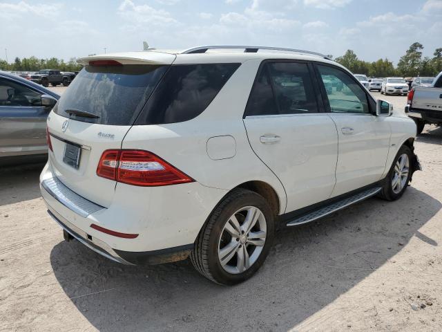 4JGDA5HB2CA088318 - 2012 MERCEDES-BENZ ML 350 4MATIC WHITE photo 3