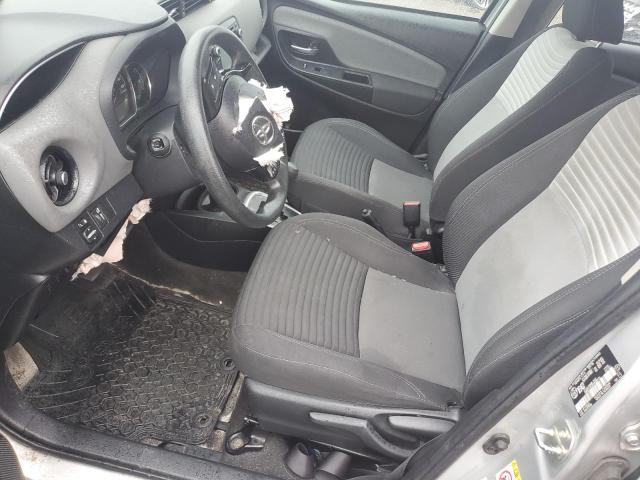 VNKKTUD30JA099174 - 2018 TOYOTA YARIS L 银色 照片 7