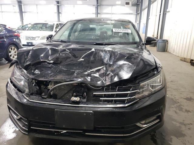 1VWBT7A30GC025245 - 2016 VOLKSWAGEN PASSAT SE BLACK photo 5