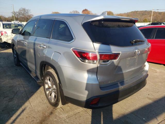 5TDJKRFHXFS184739 - 2015 TOYOTA HIGHLANDER XLE 银色 照片 3