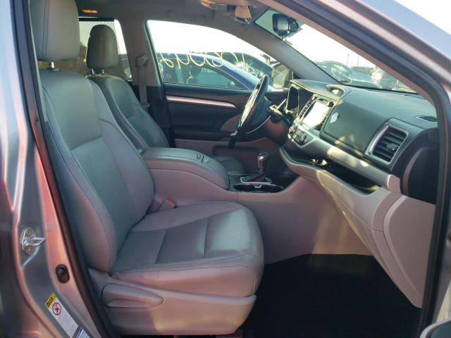 5TDJKRFHXFS184739 - 2015 TOYOTA HIGHLANDER XLE 银色 照片 5