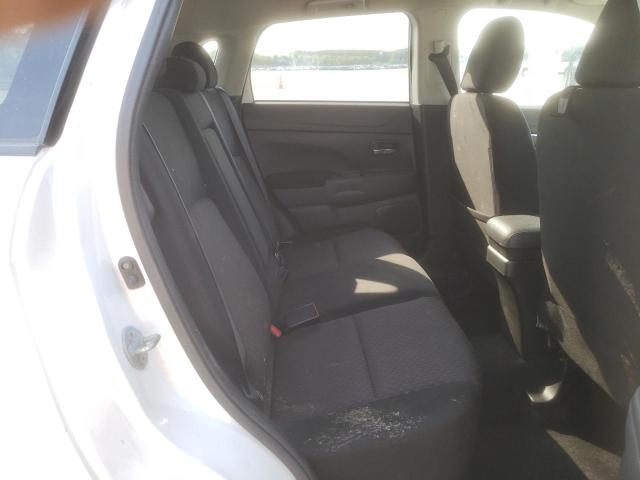 JA4AP3AU6KU014249 - 2019 MITSUBISHI OUTLANDER ES თეთრი ფოტო 11