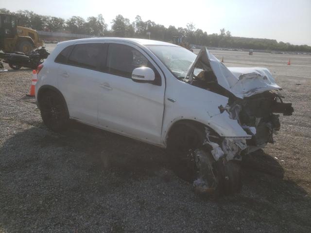 JA4AP3AU6KU014249 - 2019 MITSUBISHI OUTLANDER ES თეთრი ფოტო 4