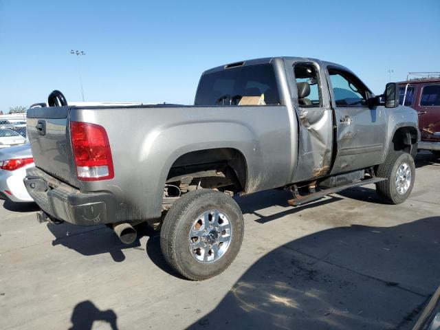 1GT221C89DZ369659 - 2013 GMC SIERRA K2500 SLT GRAY photo 3