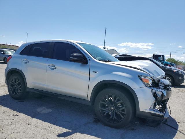 JA4AP3AU0KU010259 - 2019 MITSUBISHI OUTLANDER ES SILVER photo 4