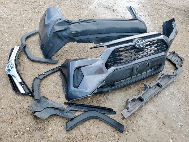 2T3H1RFV1RC290234 - 2024 TOYOTA RAV4 LE GRAY photo 13