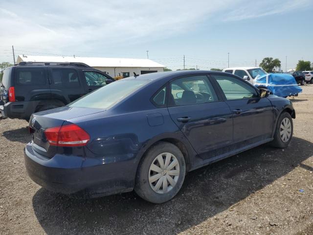 1VWAP7A30DC054837 - 2013 VOLKSWAGEN PASSAT S BLUE photo 3