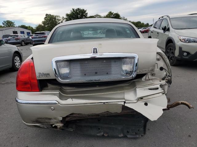 1LNHM81W84Y636824 - 2004 LINCOLN TOWN CAR EXECUTIVE BEIGE photo 6