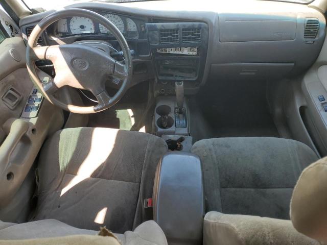 5TEGM92N12Z059061 - 2002 TOYOTA TACOMA DOUBLE CAB PRERUNNER WHITE photo 8