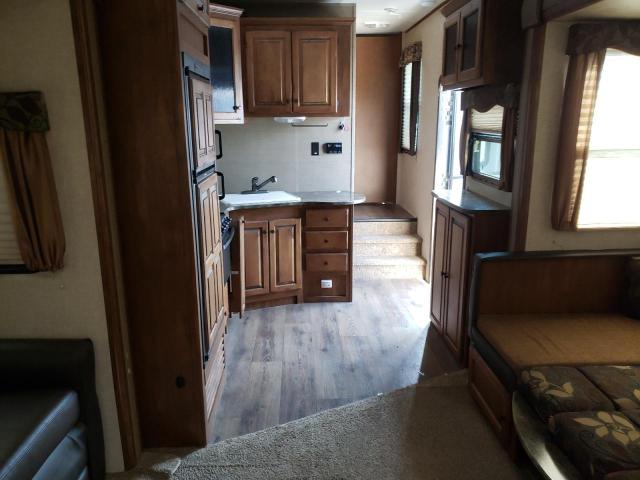 4YDF27327E1530863 - 2014 KEYSTONE SPRINTER WHITE photo 5