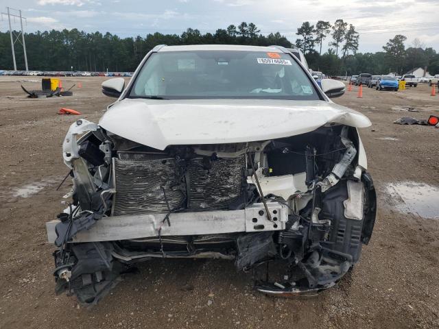 5TDKZRFH7KS573400 - 2019 TOYOTA HIGHLANDER SE WHITE photo 5