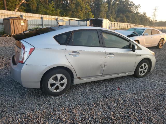 JTDKN3DU8C5406379 - 2012 TOYOTA PRIUS SILVER photo 3