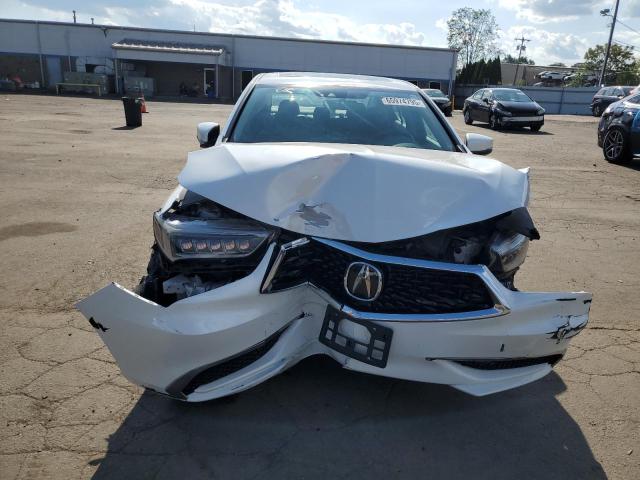 19UUB1F57JA000837 - 2018 ACURA TLX TECH WHITE photo 5