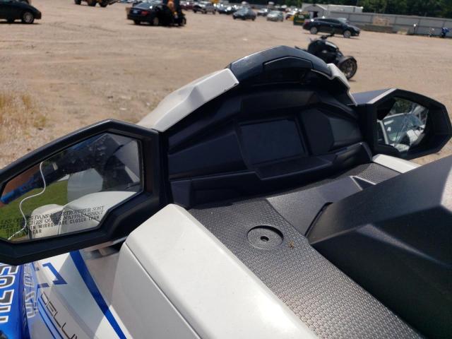 YAMA1031F121 - 2021 YAMAHA VX DELUXE BLUE photo 8