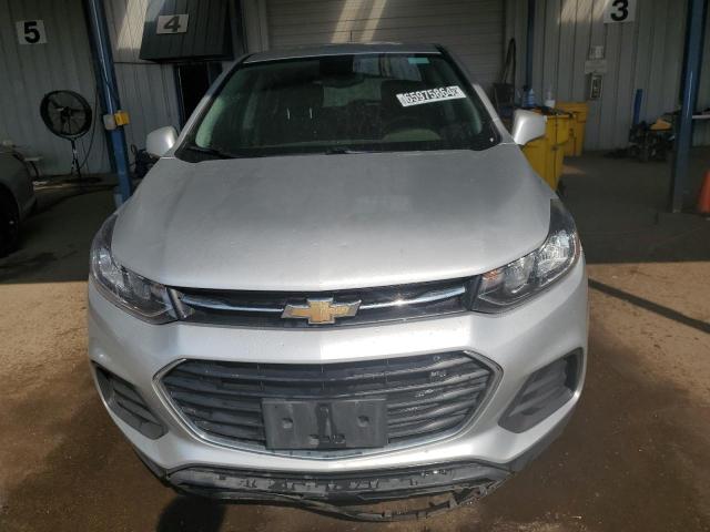 3GNCJKSB8KL367441 - 2019 CHEVROLET TRAX LS SILVER photo 5