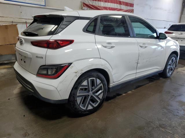 KM8K33AG8PU189363 - 2023 HYUNDAI KONA SEL WHITE photo 3