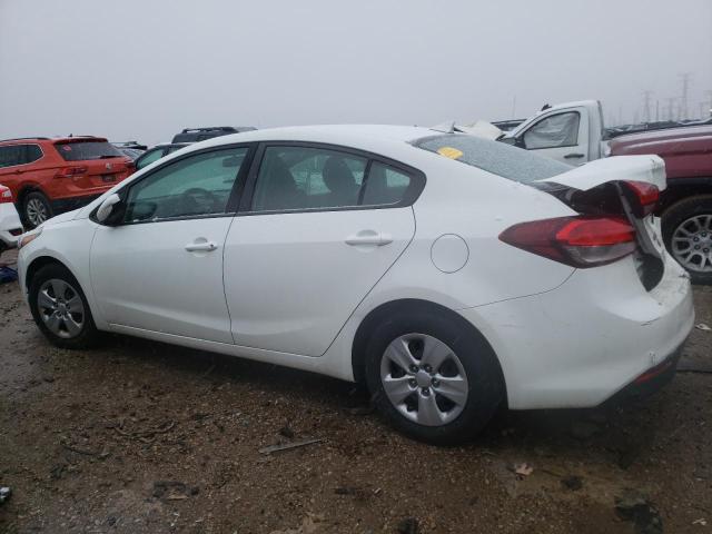 3KPFK4A75HE096525 - 2017 KIA FORTE LX WHITE photo 2