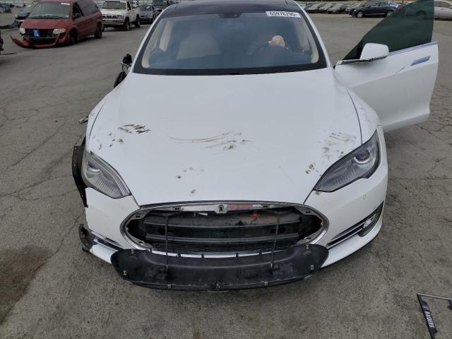 5YJSA1H15EFP49961 - 2014 TESLA MODEL S 白色 照片 11