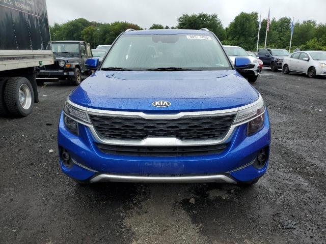 KNDEUCAA0M7168690 - 2021 KIA SELTOS S BLUE photo 5