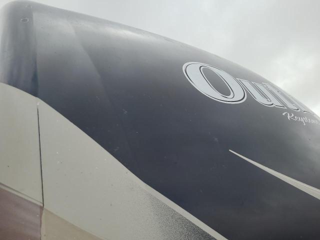 4YDT3242XFB453709 - 2015 KEYSTONE OUTBACK TAN photo 9