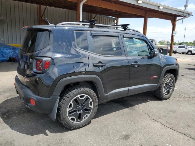 ZACCJBCT8GPE27457 - 2016 JEEP RENEGADE TRAILHAWK BLACK photo 3
