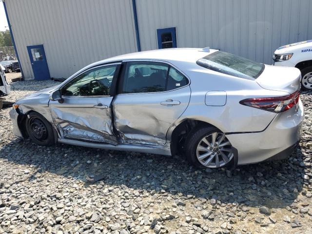 4T1C11AK5RU903715 - 2024 TOYOTA CAMRY LE SILVER photo 2