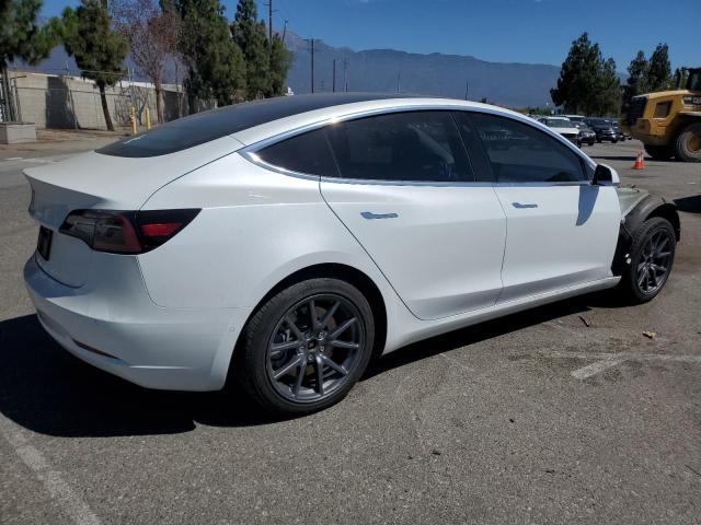 5YJ3E1EA6LF504211 - 2020 TESLA MODEL 3 WHITE photo 3