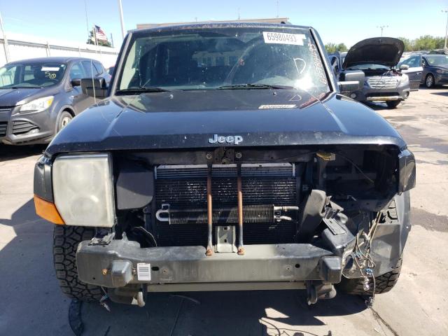 1J8HG48K38C149825 - 2008 JEEP COMMANDER SPORT Schwarz Foto 5