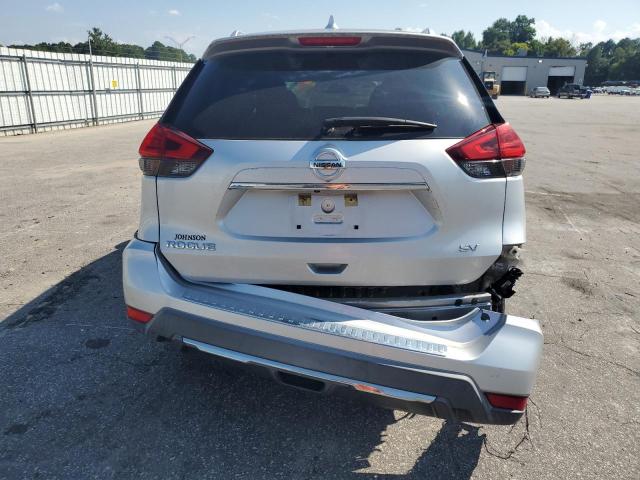 KNMAT2MT2HP613266 - 2017 NISSAN ROGUE S SILVER photo 6