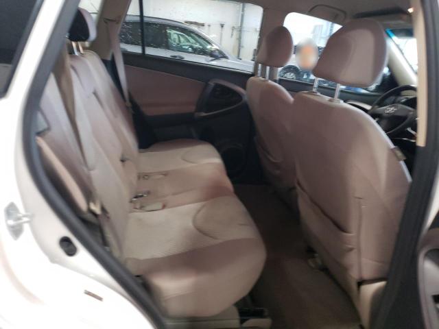JTMBD33V686061738 - 2008 TOYOTA RAV4 白色 照片 11