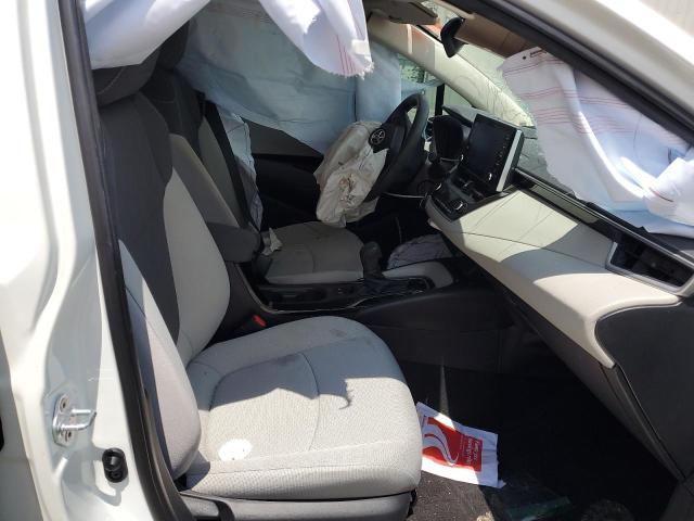 5YFEPRAE6LP135882 - 2020 TOYOTA COROLLA LE أبيض صورة 7
