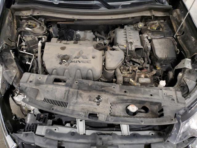 JA4AZ3A34KJ001311 - 2019 MITSUBISHI OUTLANDER SE შავი ფოტო 12