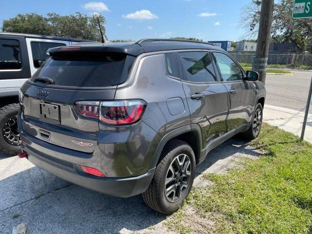 3C4NJDDBXKT733250 - 2019 JEEP COMPASS TRAILHAWK GRAY photo 4