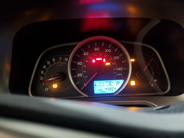 JTMBFREV2FJ034234 - 2015 TOYOTA RAV4 LE SILVER photo 9