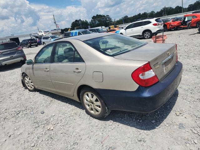 4T1BF32K13U556673 - 2003 TOYOTA CAMRY LE GOLD photo 2