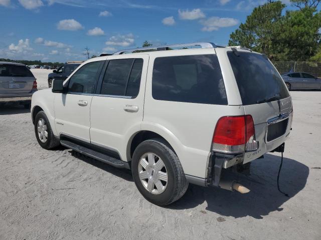 5LMEU88H04ZJ01097 - 2004 LINCOLN AVIATOR WHITE photo 2