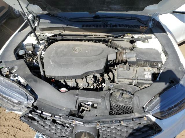 19UUB3F62JA005688 - 2018 ACURA TLX TECH+A WHITE photo 11