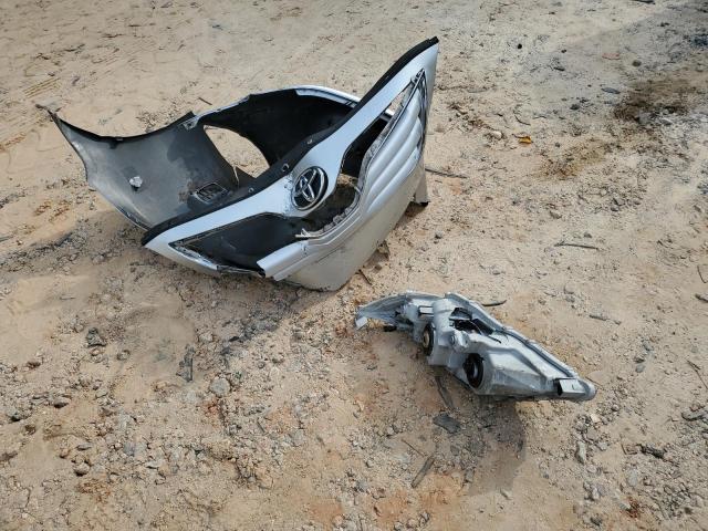 4T1BF3EK3AU530584 - 2010 TOYOTA CAMRY BASE SILVER photo 12