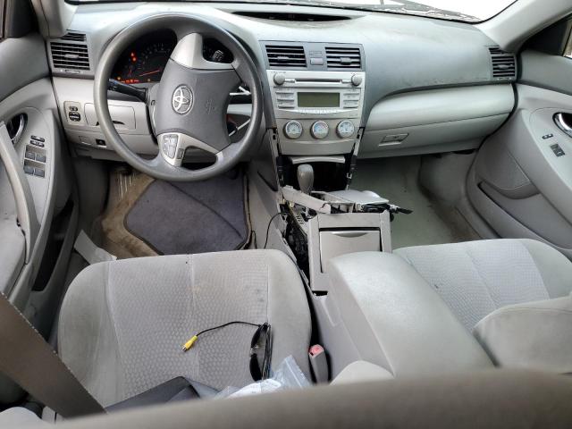 4T1BF3EK3AU530584 - 2010 TOYOTA CAMRY BASE SILVER photo 8