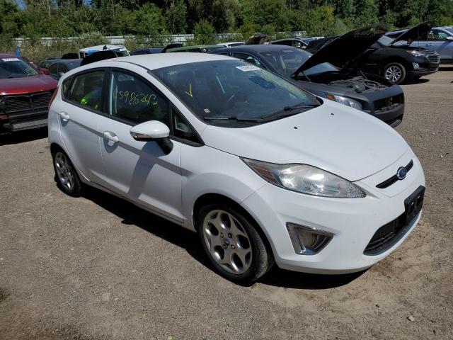 3FADP4FJ9BM210185 - 2011 FORD FIESTA SES WHITE photo 4