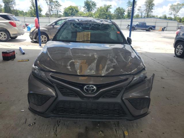 4T1G11AK3PU760455 - 2023 TOYOTA CAMRY SE NIGHT SHADE GRAY photo 5