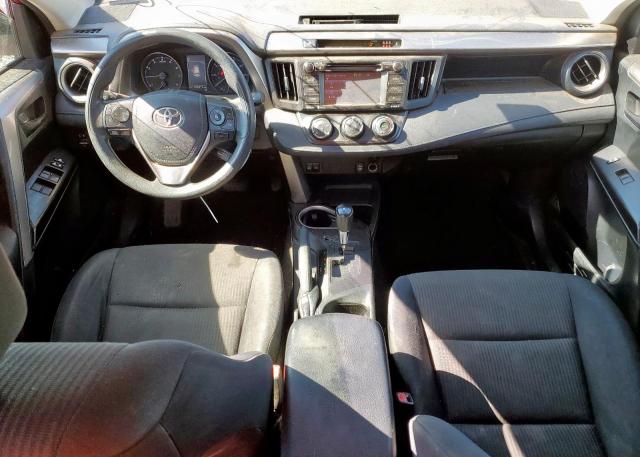 JTMZFREV6HJ102049 - 2017 TOYOTA RAV4 LE წითელი ფოტო 8