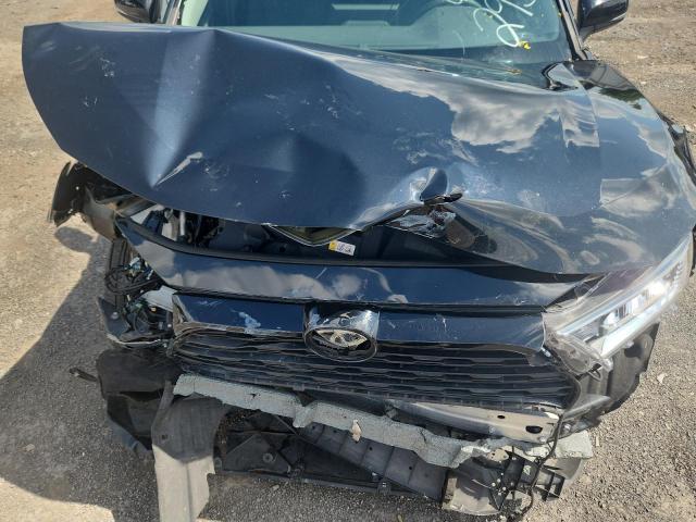 2T3P1RFV2MC185805 - 2021 TOYOTA RAV4 XLE BLACK photo 12